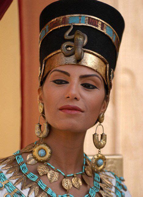 Gorgeous Makeup Egyptian Woman Makeup Egyptian Women Egypt