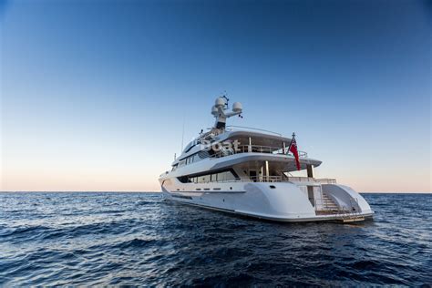 Feadship W Superyacht Features Photos Specifications ItBoat