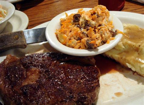 Cracker Barrel Carrot Raisin Salad Recipe