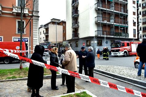 Fuga Di Gas A Milano Evacuato Un Palazzo La Repubblica