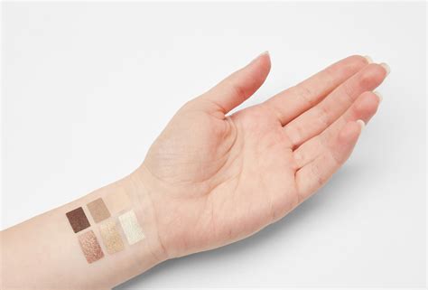 Палетка теней для глаз Landa Branda golden nude гр купить в Москве