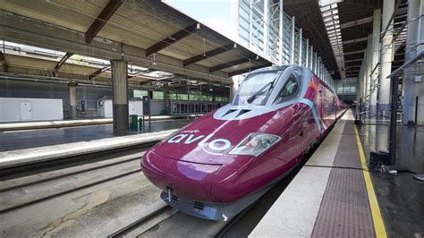 Trenes Avlo Santiago Los Nuevos Trenes Avlo De Renfe Llegan Este