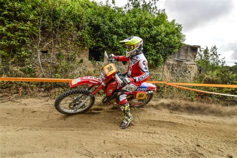 2021 Enduro Vintage Trophy France take victory Stéphane Peterhansel