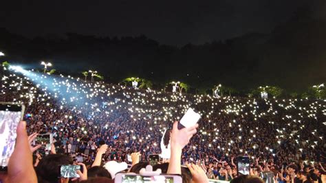 【iu】190517 延世大学 看完这个饭拍没有不心动的哔哩哔哩bilibili