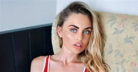 I Love Being Hot Over Trolls Say I M Big Headed But It S Good For