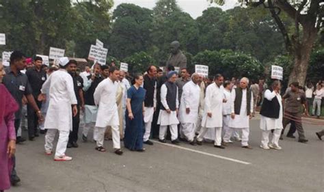 Congress Leaders March To Rashtrapati Bhavan Over Intolerance