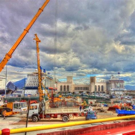 Lavori E Costruzioni Metropolitana Napoli Naples Napoli Italy Italia