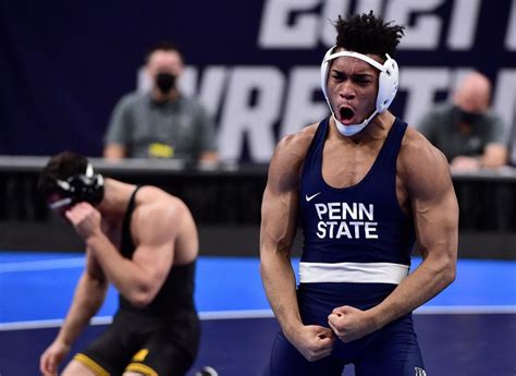 Live Updates From The Final Day Of The Division I National Wrestling