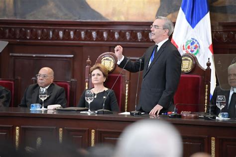 Tribunal Constitucional Presidente Tc Asiste A Acto De Rendici N De