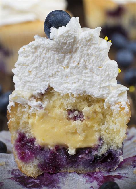 Blueberry Cupcakes With Lemon Curd Filling Summer Cupcakes