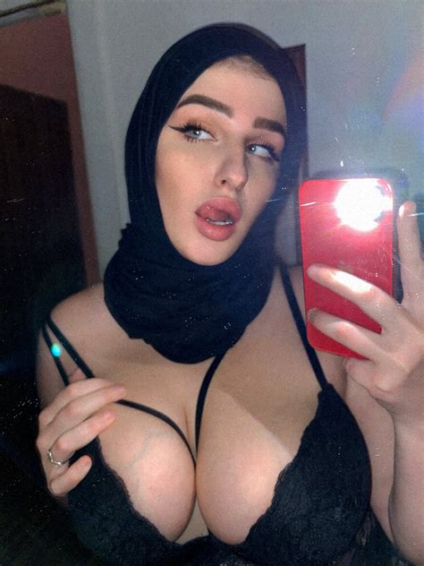 Hijabmom 120120085 Porn Pic