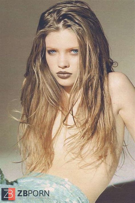 Melanie Thierry Nue ZB Porn