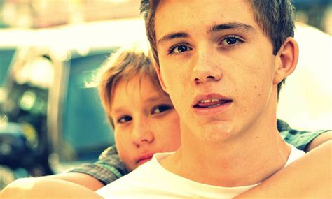 Cách nhận biết một người là gay như thế nào Tư vấn hỏi đáp online về y tế sức khỏe sinh sản