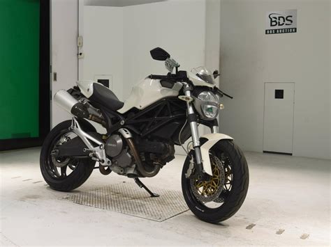 Купить б у Ducati Monster 696 инжектор 5 передач в Санкт Петербурге белый naked bike 2008 года