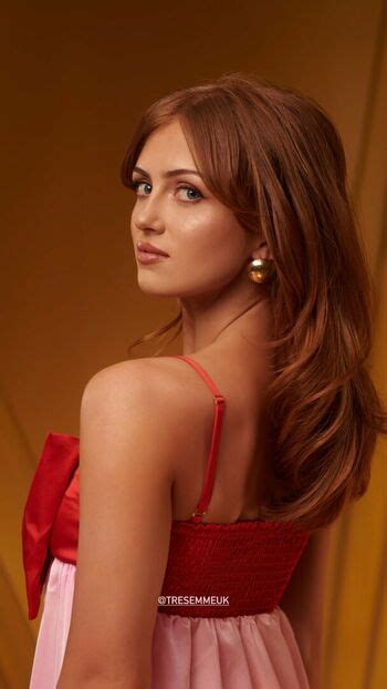 Maisie Smith Maisiesmithofficial Nude Onlyfans The Fappening Plus