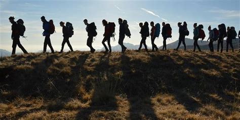 Aforismi sul cammino qui trovi tutte le frasi più belle