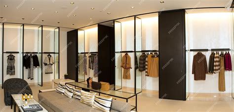 Premium Photo | Fashionable interior of boutique in modern mall