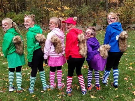 Chipmunks and Chippettes costumes | Halloween costumes friends, Family ...