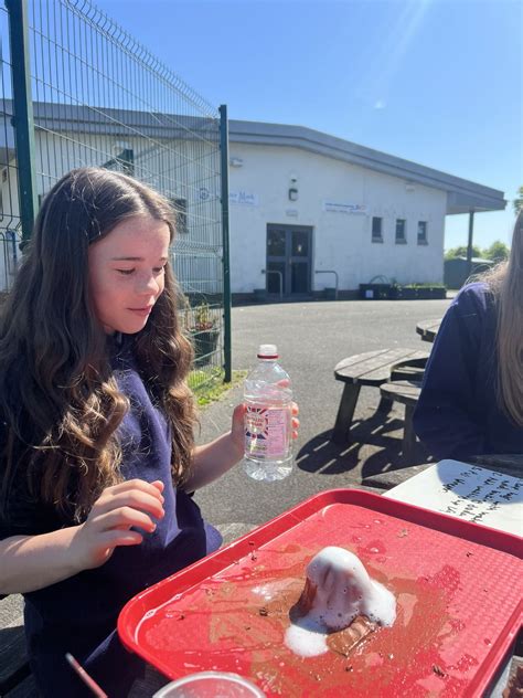 St Marys Primary On Twitter P6 7 Creating Chemical Reactions 👩🏼‍🔬🌋