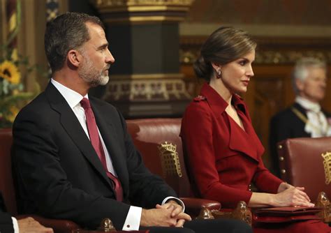 Los Reyes Felipe Y Letizia Inician Su Primera Visita Oficial Tras El