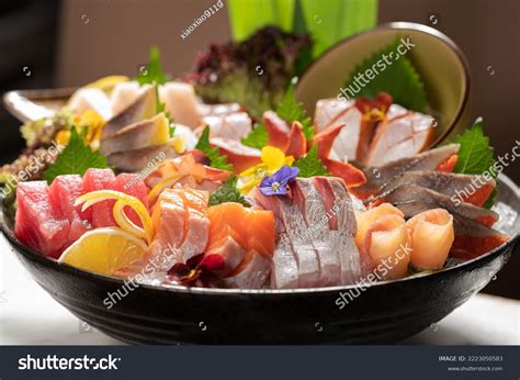 11,135 Sushi Sashimi Platter Images, Stock Photos & Vectors | Shutterstock