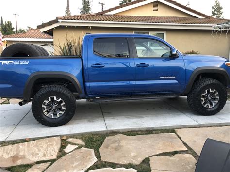 3 inch Icon lift with stock tires | Tacoma World