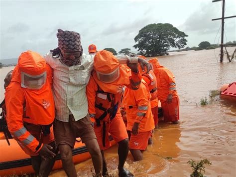 Maharashtra Floods 149 Dead 64 Missing As Rains Ravage 875 Villages