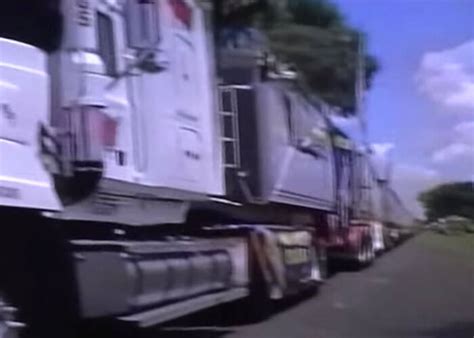 VIDEO: World's Longest Road Train