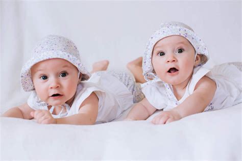 Can Identical Twins Look Different Important Things To Know