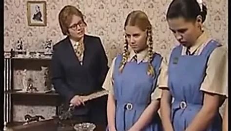 Gefangene Frauen 1980 Free Retro Porn Video 78 XHamster