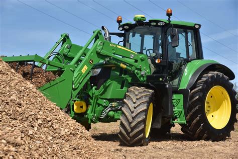 Fendt Und John Deere Mit Leistungsstarken Modellen Neue Vierzylinder