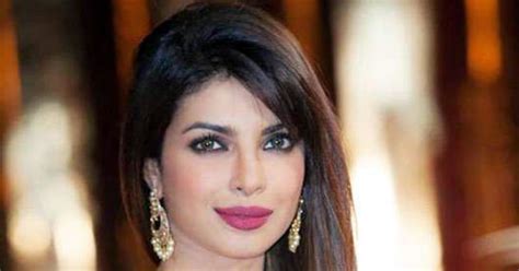 What Ethnicity Does Priyanka Chopra Look Like And Do You Think Shes Hot Girlsaskguys