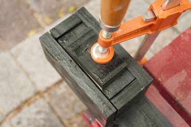 Diy Saw Dust Briquettes Hunker