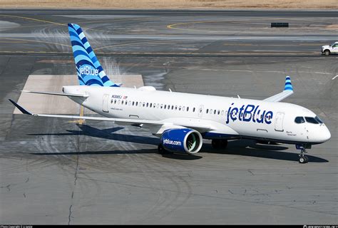 N3085J JetBlue Airways Airbus A220 300 BD 500 1A11 Photo By Li Junjie