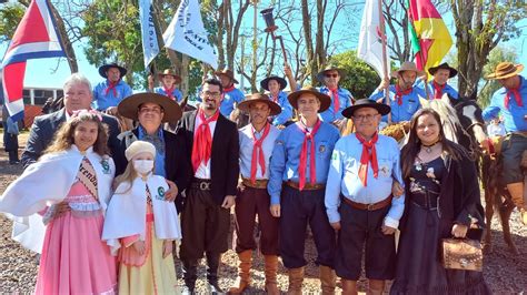 São Borja Comitiva de São Borja participa da cerimônia de