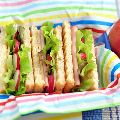 Recette Sandwich au jambon et crudités facile rapide