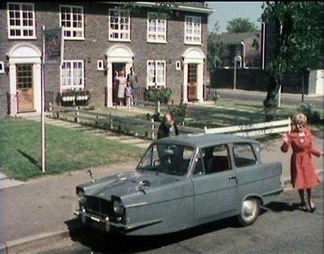 imcdborg  reliant regal   george  mildred