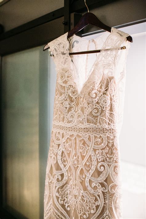 J Hadley J Hadley Lilac Nude Ivory Preloved Wedding Dress Save 66 Stillwhite