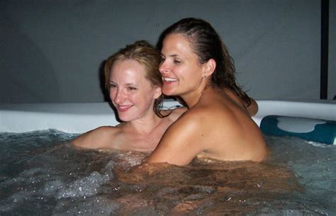 Amateur Lesbians At HomeMoviesTube