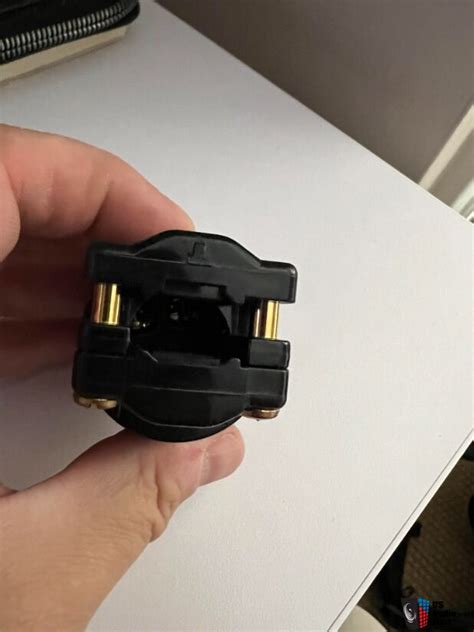 Furutech Fi G Gold Iec Connector Photo Us Audio Mart