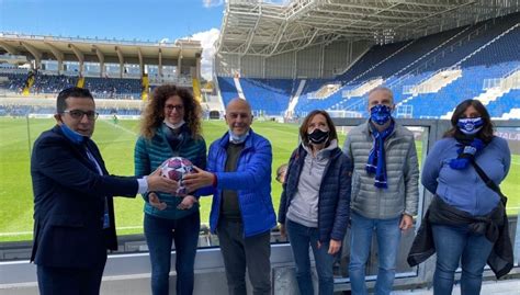 Il Pallone Dei Gol Di Ilicic A Valencia Donato Allospedale Papa