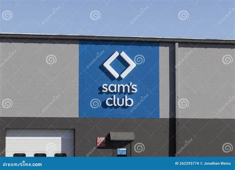 Sam`s Club Gas Station. Sam`s Club is a Chain of Membership only Stores ...