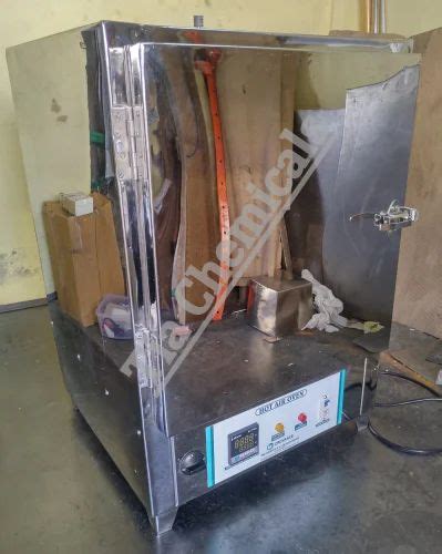 50 150 Degree Celsius Stainless Steel Hot Air Oven Gmp Model U Type Heater Size 45 X 45 X 45