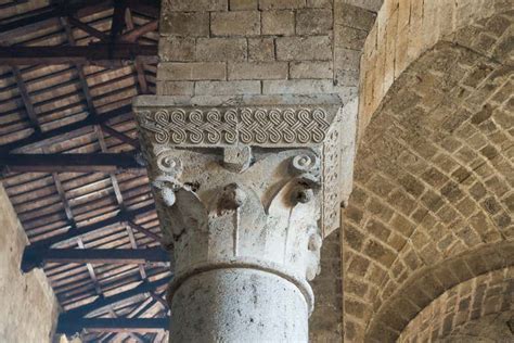 Montalcino Abbey Of Sant Antimo Private Tour Civitatis