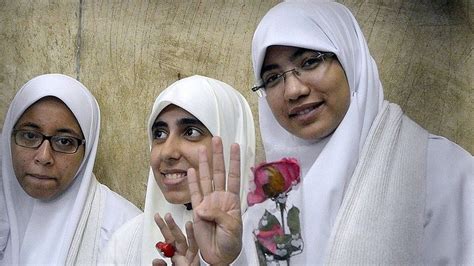 Women With Hijab Found To Face Bias In Egypt Bbc News