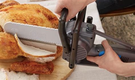 Carve Thanksgiving Turkey Like A Boss With This Chainsaw Style Electric Knife Holiday Birds