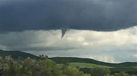 Funnel clouds spotted in 3 Valley locations | KMPH