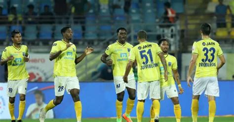 Isl Kerala Blasters Demolish Hyderabad Fc End 10 Match Winless Run