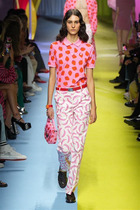 Unitedcolorsof benetton is back with a bold new fashion line 24