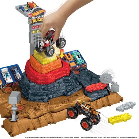 Hot Wheels Monster Trucks Arena Smashers Bone Shaker Ultimate Crush Yard Playset